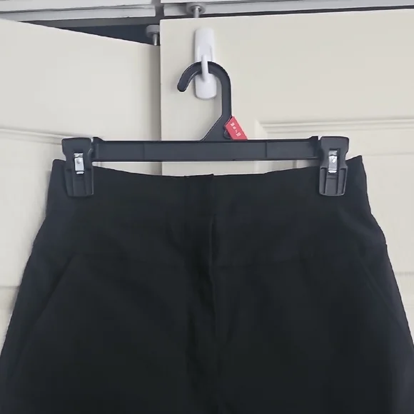 Rebecca Taylor Black High Waist Scalloped Shorts.. #390 - Picture 3 of 13